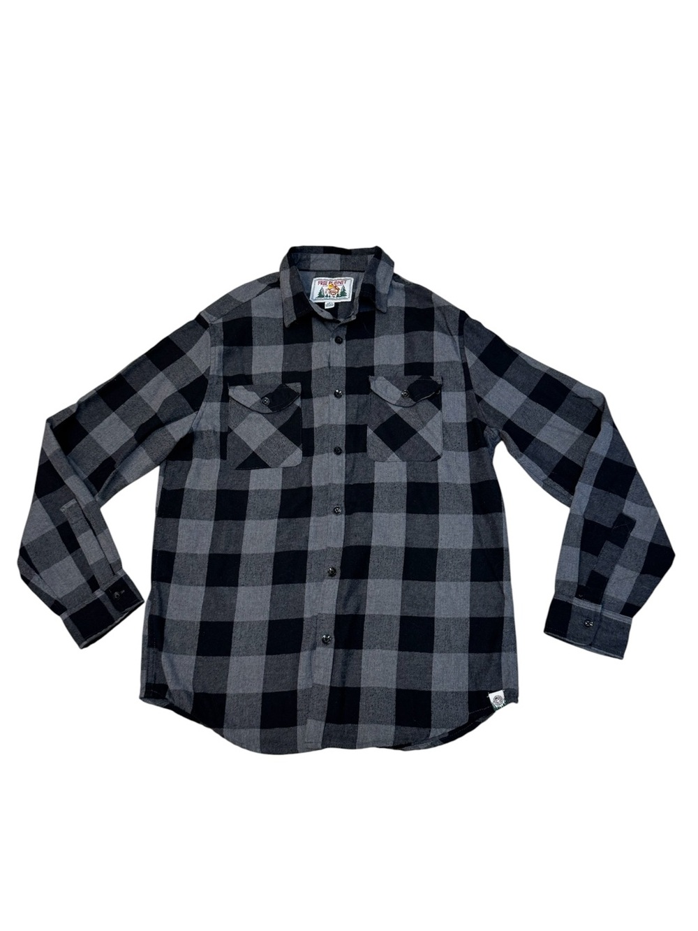 Free Planet Men’s Black Gray Plaid Button Flannel Outdoor Shirt Size Large